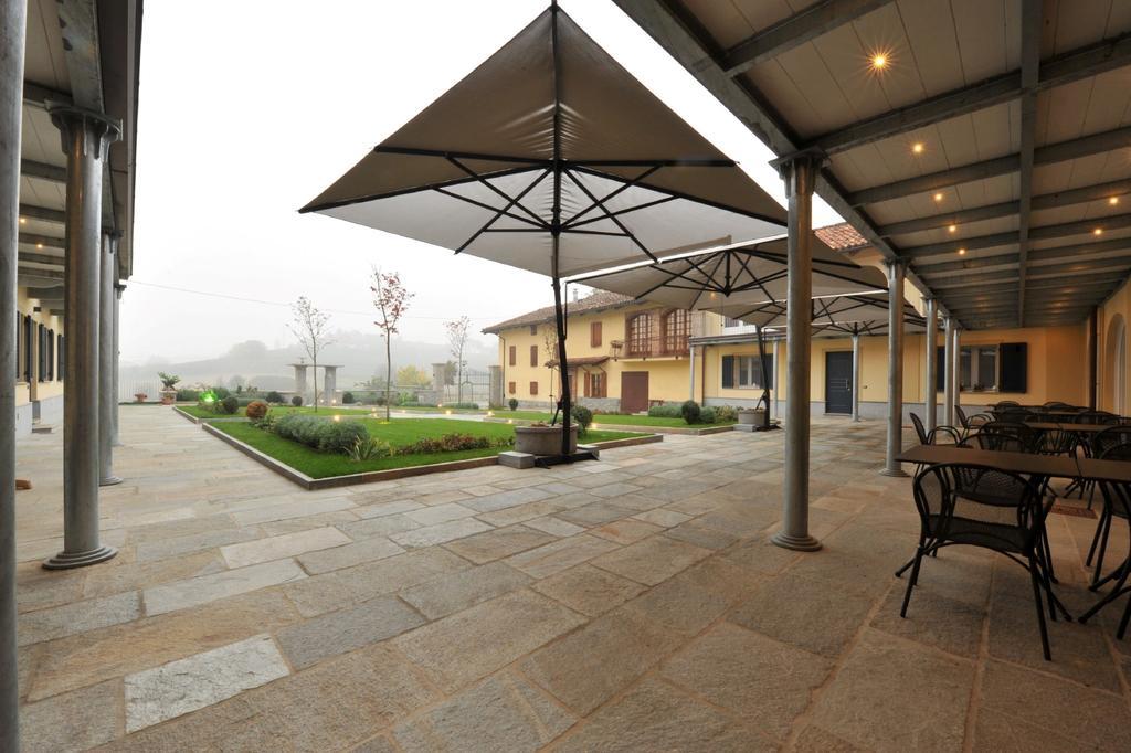 Agriturismo Cascina Varie Castagnito المظهر الخارجي الصورة