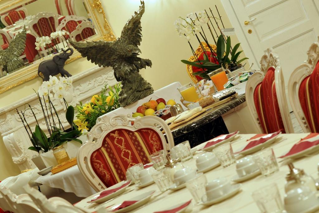 Agriturismo Cascina Varie Castagnito المظهر الخارجي الصورة
