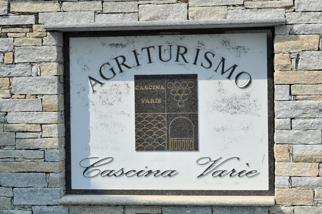 Agriturismo Cascina Varie Castagnito المظهر الخارجي الصورة